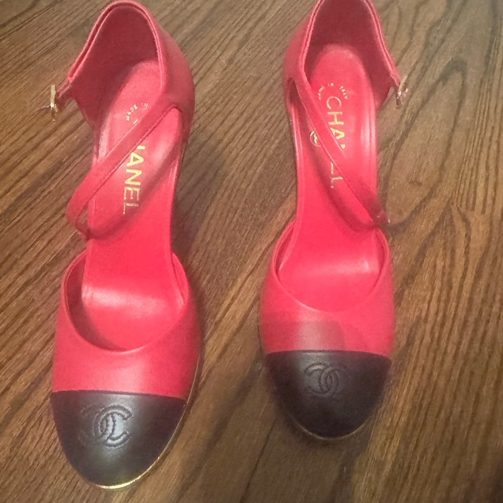Chanel Red and Black High Heeled Elegance